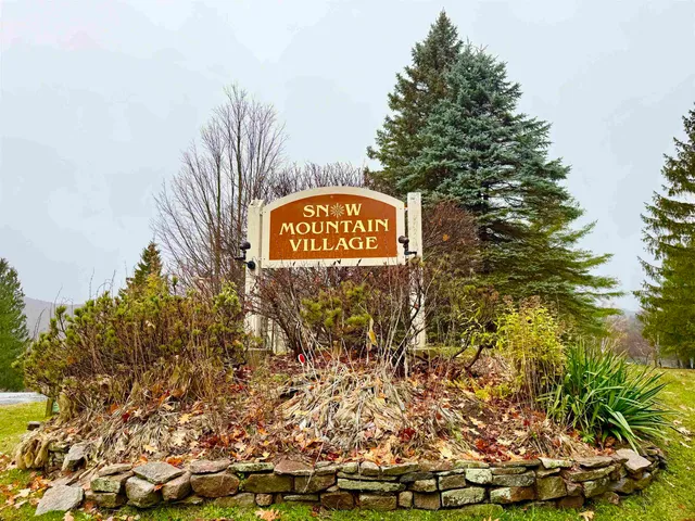 $312,000 | 15 D Mountain Villiage, Unit 234, West Dover, VT 05356