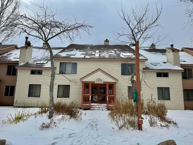 $312,000 | 15 D Mountain Villiage, Unit 234, West Dover, VT 05356