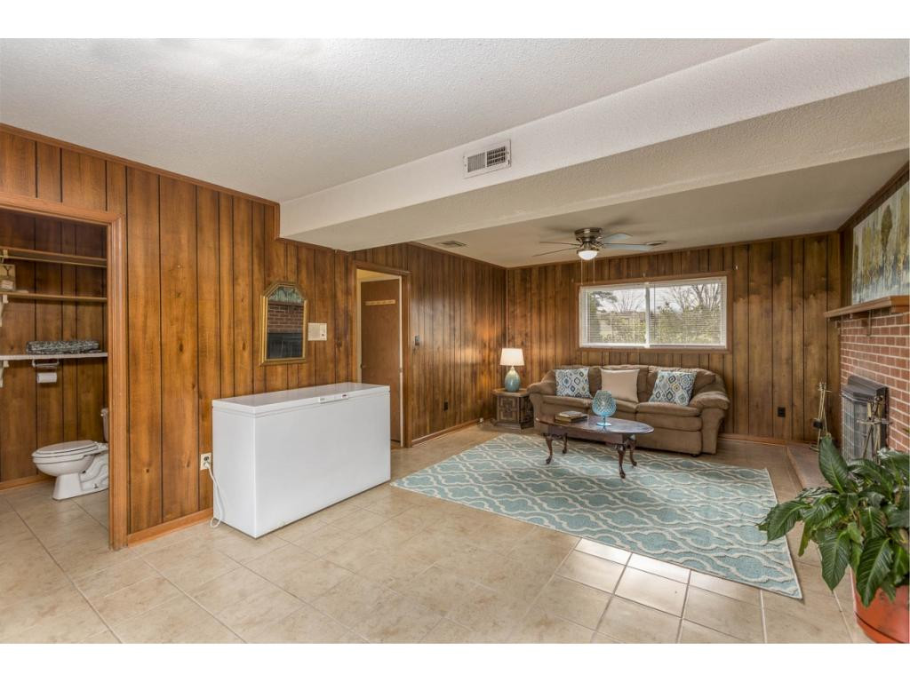 14 Longdale Road Bristol, VA 24201 - Photo 26 of 34 Lower Level Den