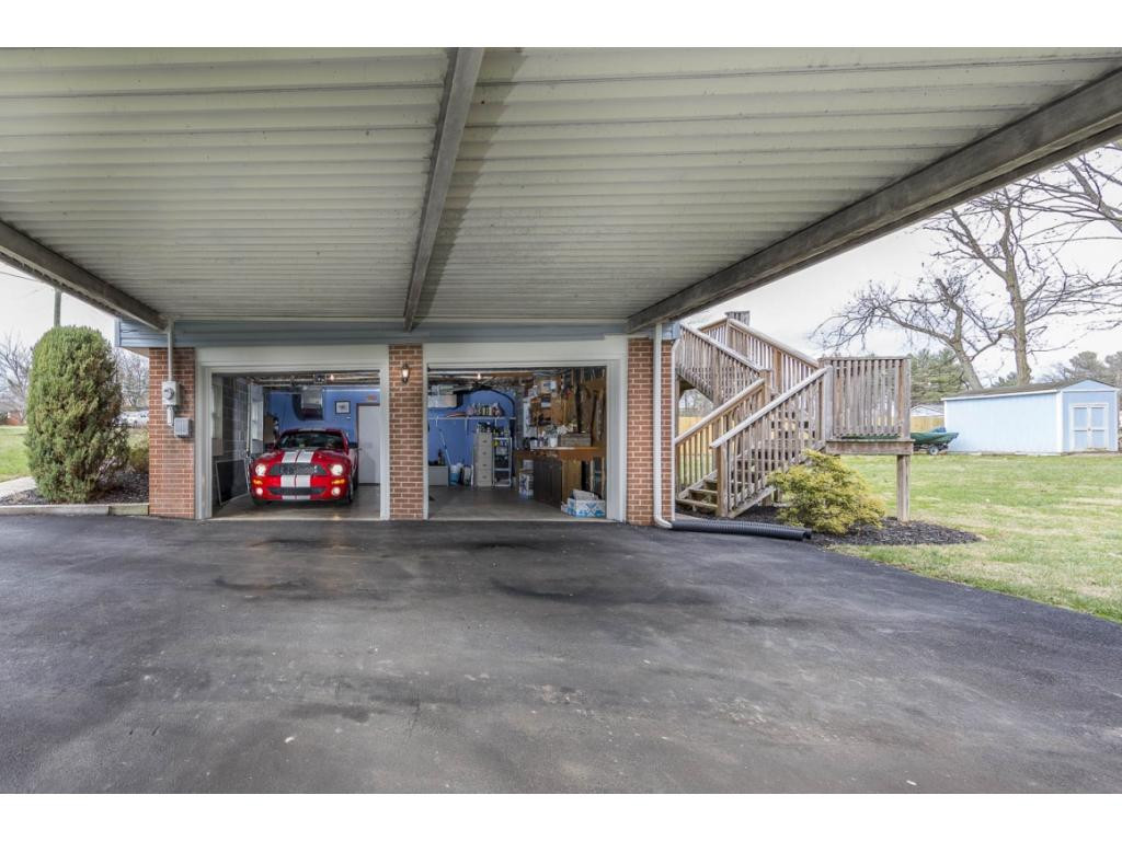14 Longdale Road Bristol, VA 24201 - Photo 31 of 34 2Car Carport 2Car Garage