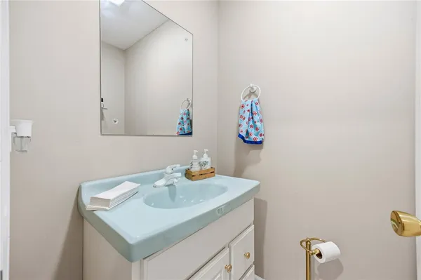 $474,900 | 1738 Creek Street, Penfield, NY 14625