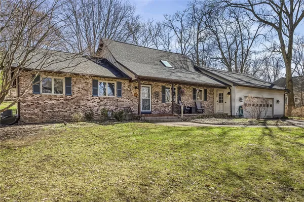 $474,900 | 1738 Creek Street, Penfield, NY 14625