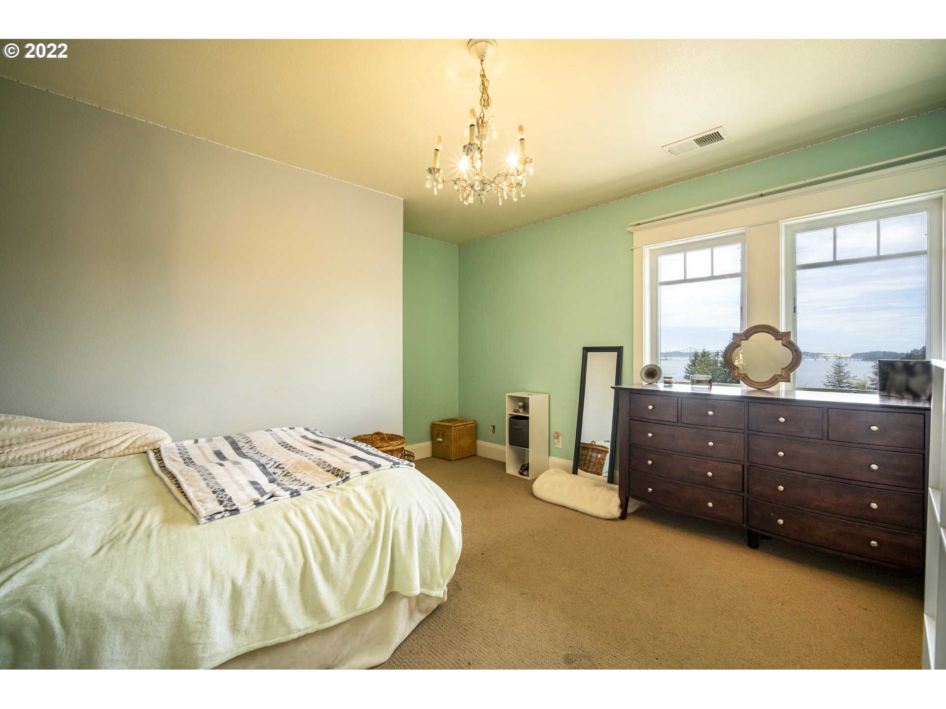 65611 East Bay Road North Bend, OR 97459 - Photo 23 of 32 Gallery Image 23