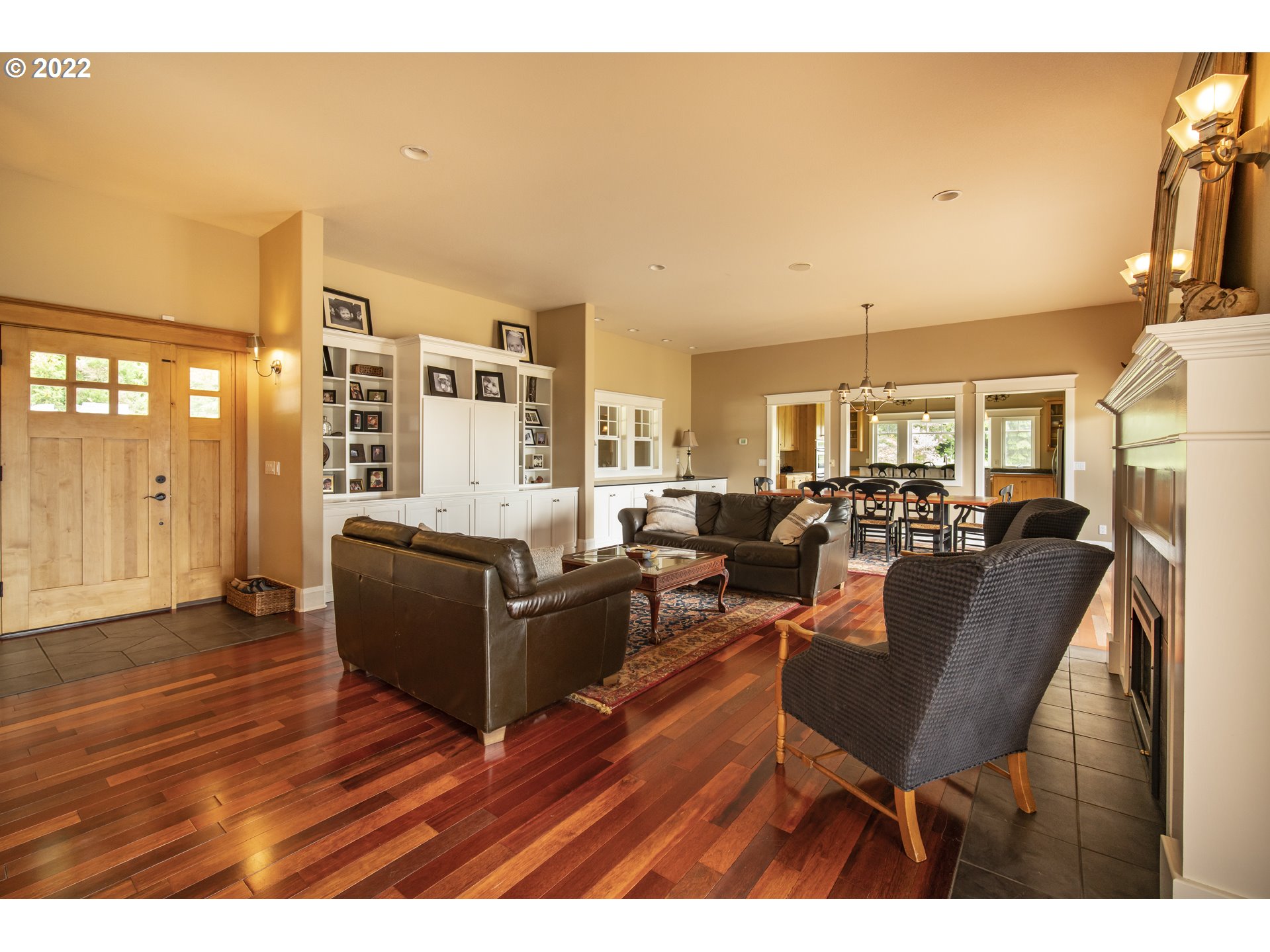 65611 East Bay Road North Bend, OR 97459 - Photo 5 of 32 Gallery Image 5