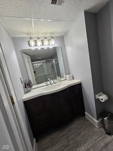 $1,100 | 230 9th Street, Unit 507, Indianapolis, IN 46204