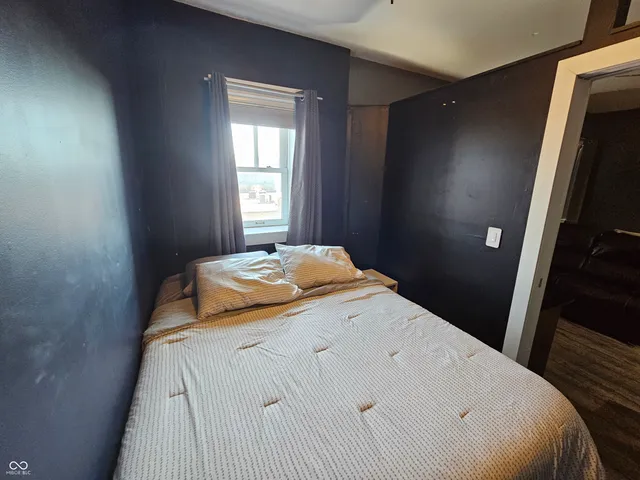 $1,100 | 230 9th Street, Unit 507, Indianapolis, IN 46204