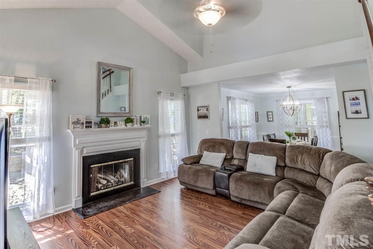 3717 Kroll Court Raleigh, NC 27616 - Photo 5 of 30