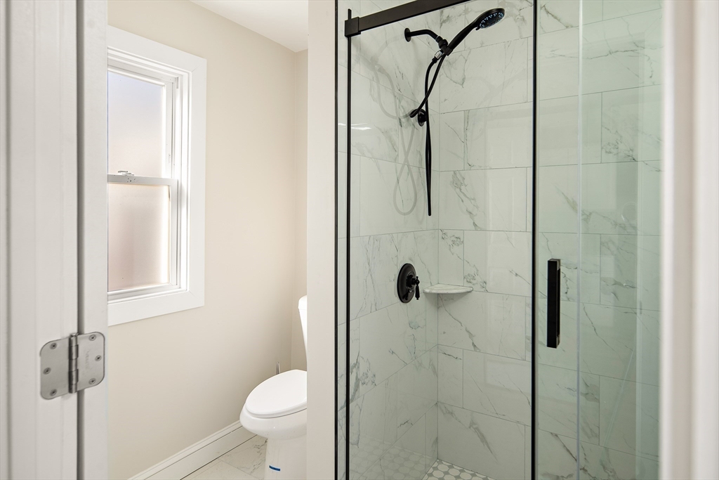 15 Varney Street Lowell, MA 01854 - Photo 16 of 31