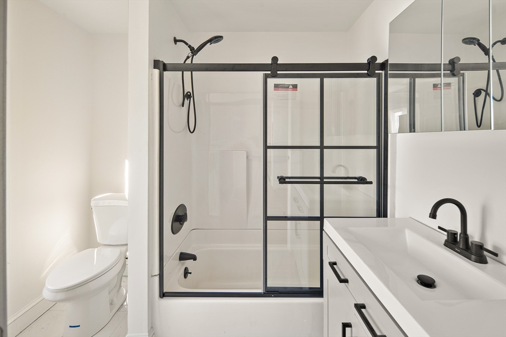 15 Varney Street Lowell, MA 01854 - Photo 26 of 31