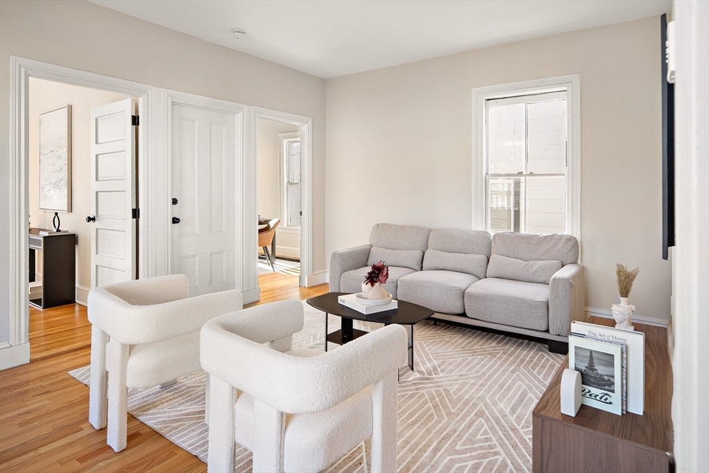 15 Varney Street Lowell, MA 01854 - Photo 5 of 31