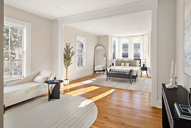 $795,000 | 15 Varney Street, Lowell, MA 01854