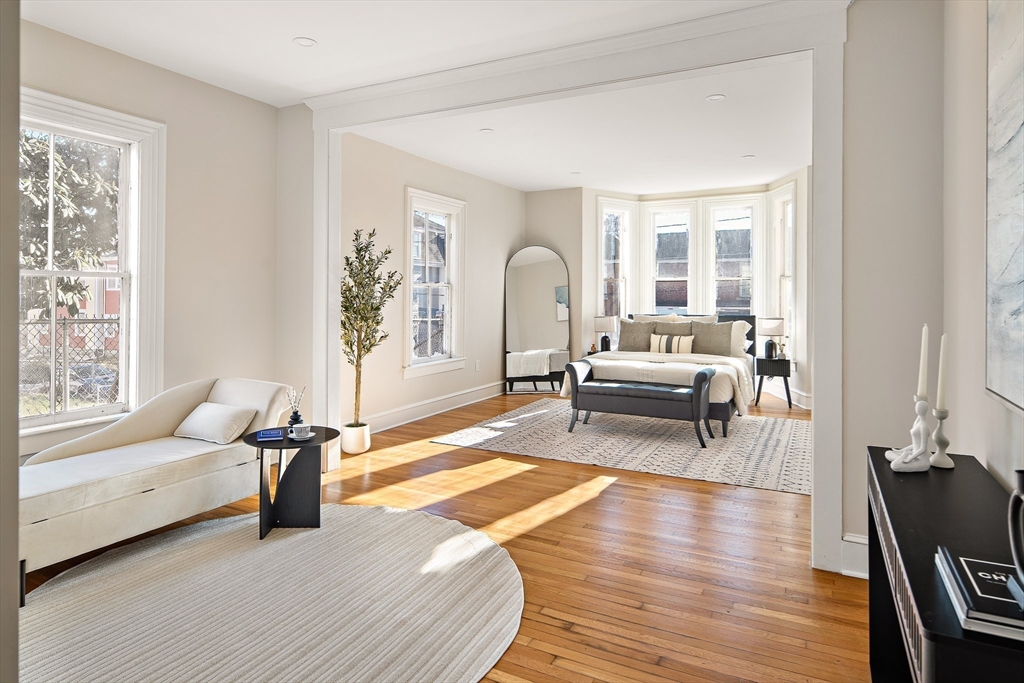 15 Varney Street Lowell, MA 01854 - Photo 7 of 31