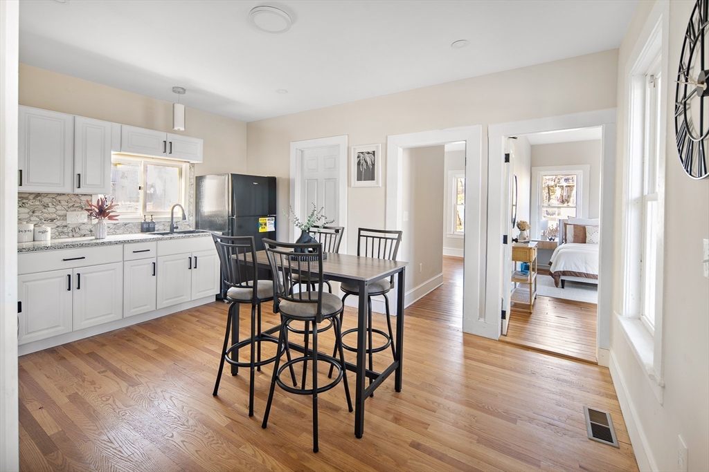 15 Varney Street Lowell, MA 01854 - Photo 10 of 31