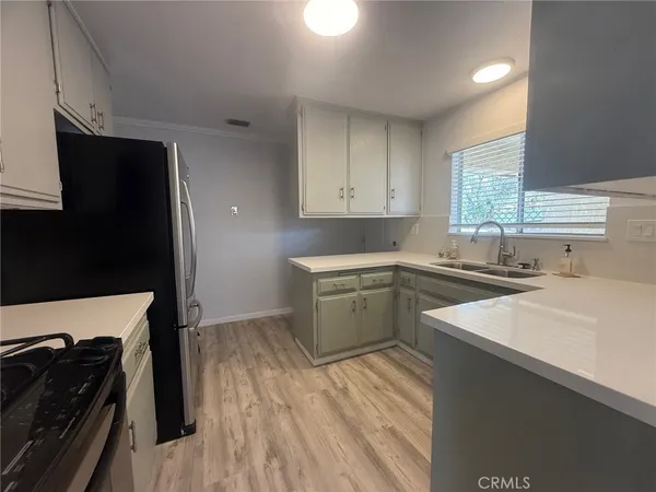 $2,200 | 34465 J Street, Barstow, CA 92311