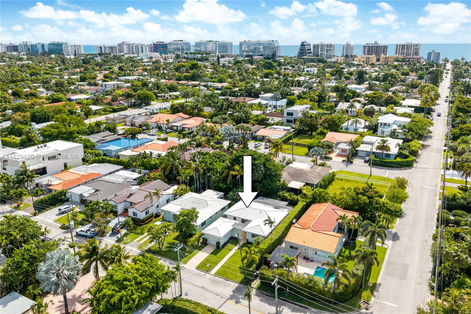 8811 Hawthorne Avenue Surfside, FL 33154 - Photo 46 of 47 an aerial view of a houses with outdoor space