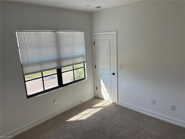 $2,950 | 7630 Rockefeller Drive, Naples, FL 34119