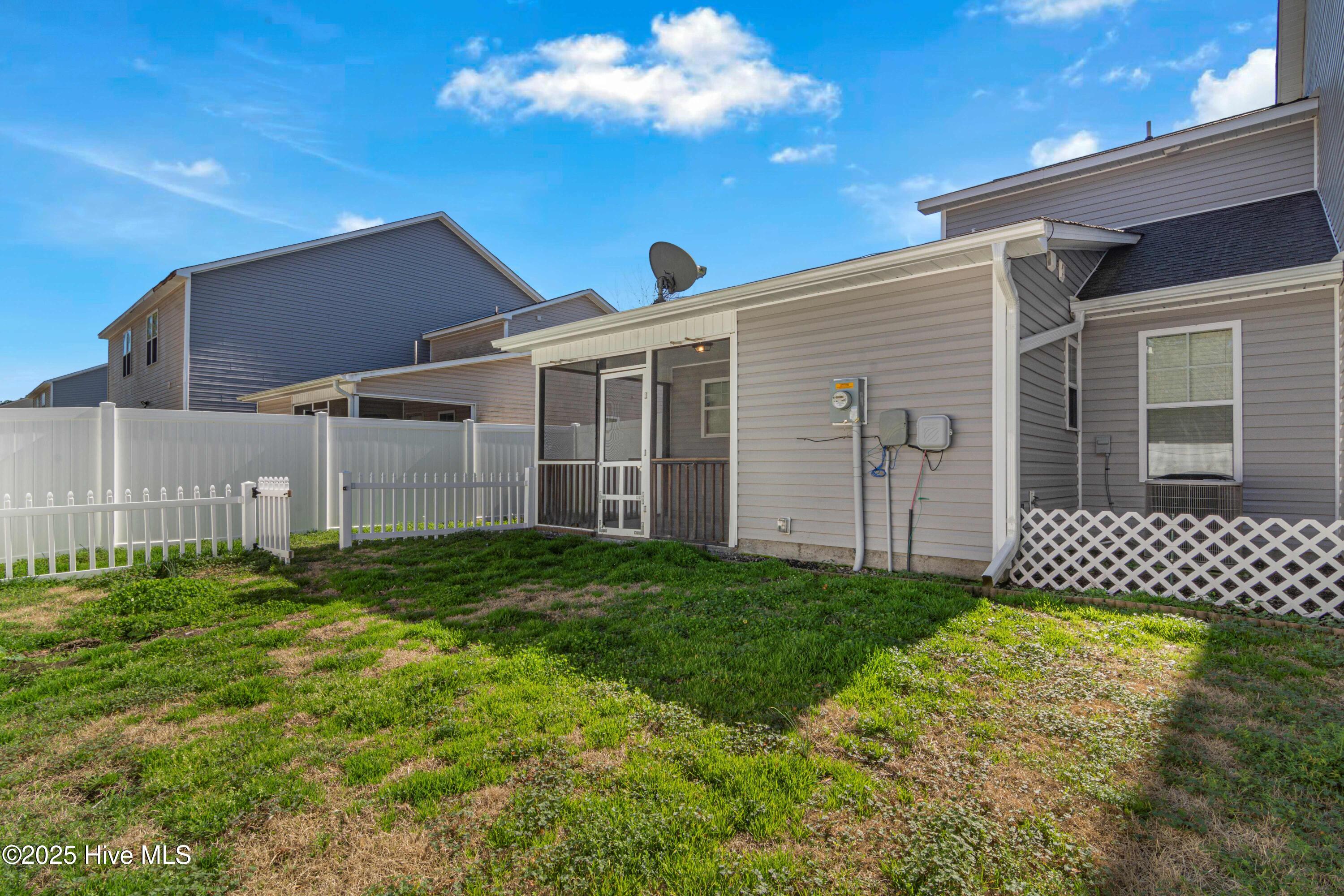 228 Caldwell Loop Jacksonville, NC 28546 - Photo 15 of 16 DSC_5702