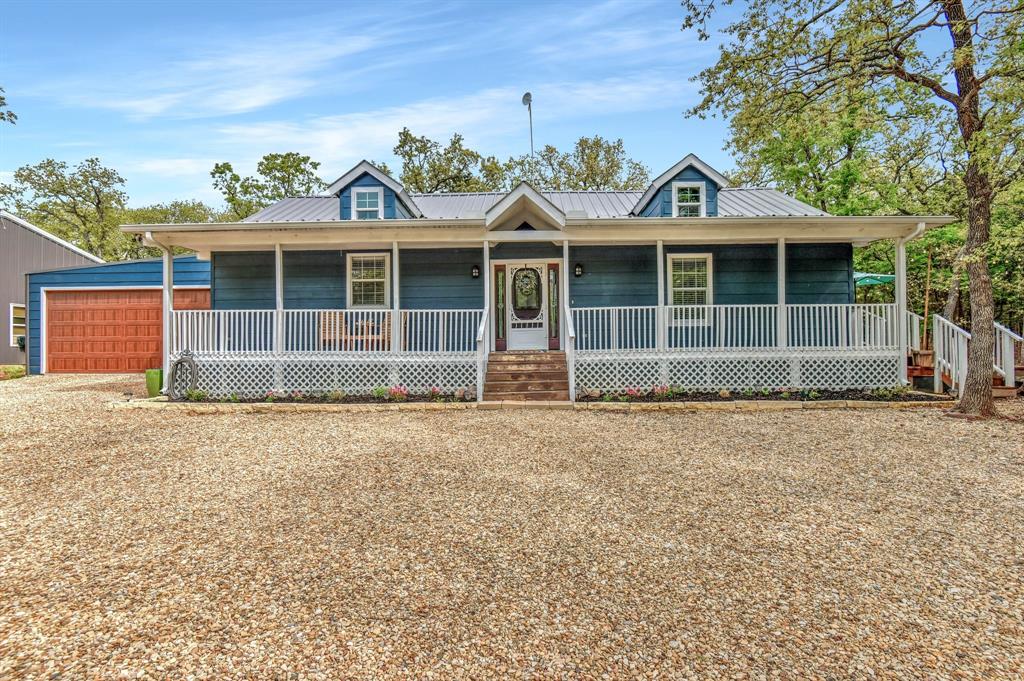 2199 Hawkins Road Whitesboro, TX 76273 - Photo 2 of 33