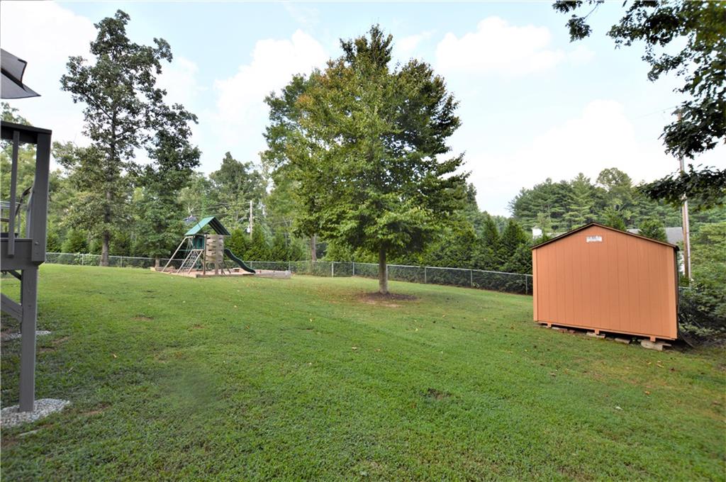 1856 Little John Road Morganton, NC 28655 - Photo 16 of 48 Gallery Image 16