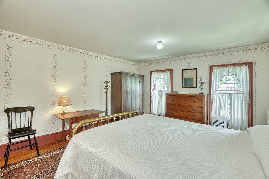 1479 Creek Street Rochester, NY 14625 - Photo 29 of 50 PRIMARY BEDROOM