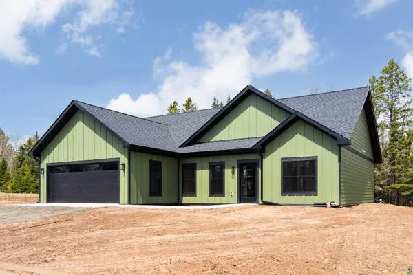 $599,900 | 1215 Airport Road, Two Harbors, MN 55616