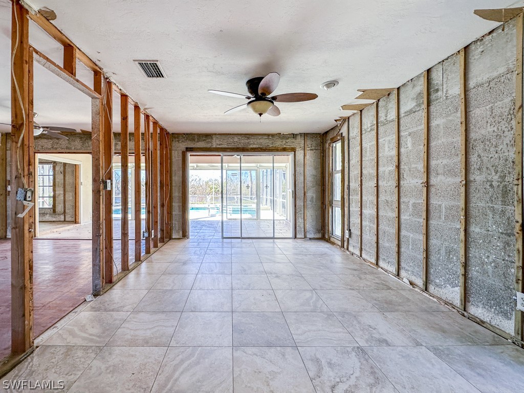 671 Rabbit Road Sanibel, FL 33957 - Photo 33 of 50