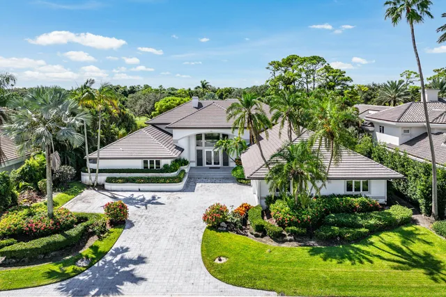 $5,200,000 | 3200 Burgundy Drive North, Palm Beach Gardens, FL 33410