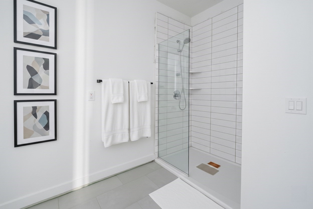 1035 Commonwealth Avenue, Unit 209 Boston, MA 02215 - Photo 3 of 6