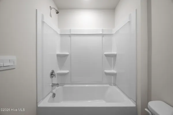 $1,900 | 2023 Clock Road, New Bern, NC 28562