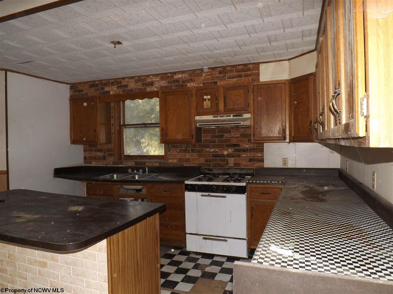 613 Main Avenue Rivesville, WV 26588 - Photo 3 of 7 Gallery Image 3