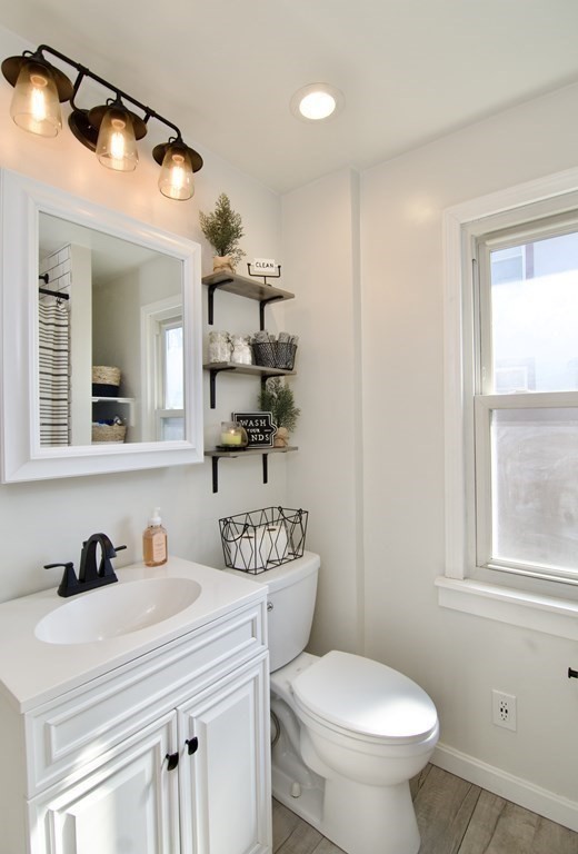 784 White Street Springfield, MA 01108 - Photo 29 of 42