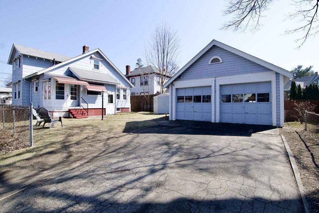784 White Street Springfield, MA 01108 - Photo 3 of 42