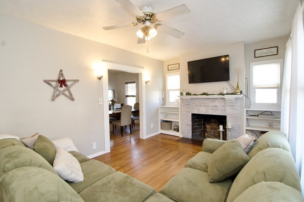 784 White Street Springfield, MA 01108 - Photo 7 of 42