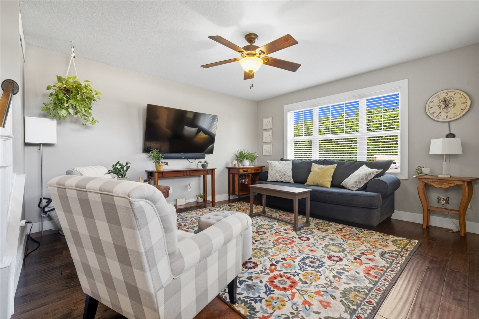 1661 Belclare Road Normal, IL 61761 - Photo 9 of 22 a living room with furniture and a flat screen tv