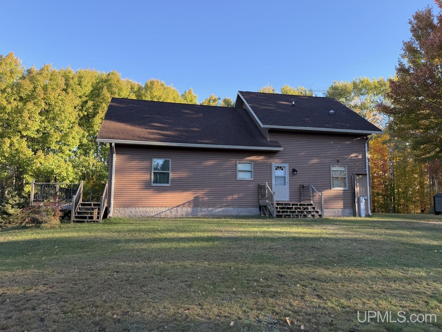 25455 East Opal Road Watton, MI 49970 - Photo 2 of 78 Gallery Image 2