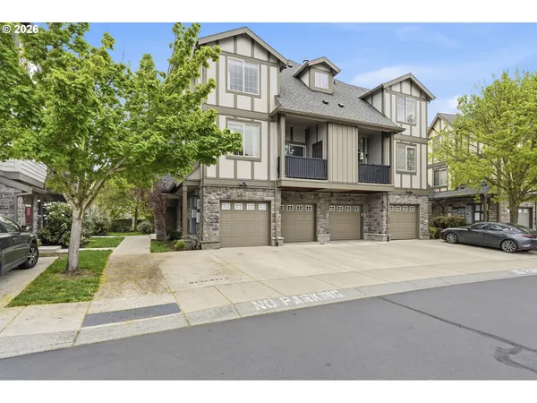 $340,000 | 7869 Northeast Rockne Way, Hillsboro, OR 97006