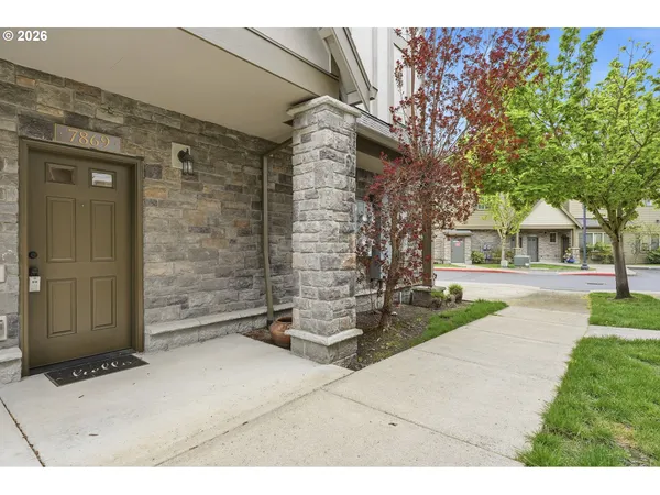 $340,000 | 7869 Northeast Rockne Way, Hillsboro, OR 97006