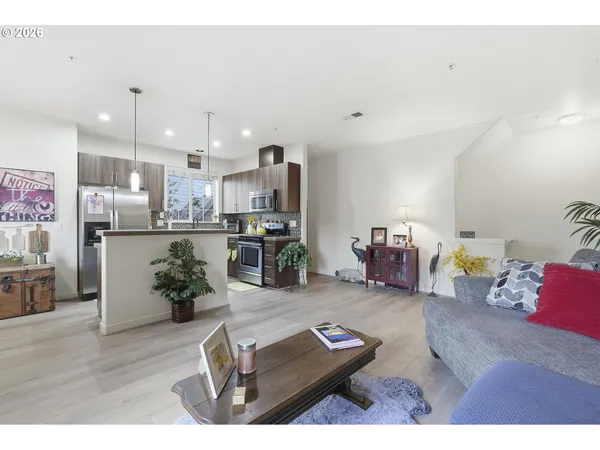 $340,000 | 7869 Northeast Rockne Way, Hillsboro, OR 97006