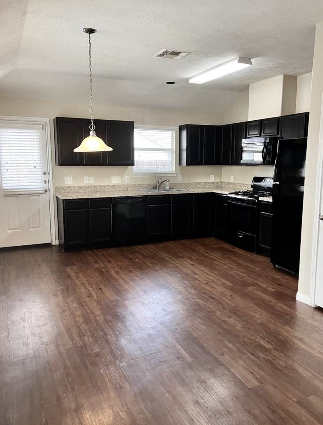 3415 Maris Way Humble, TX 77338 - Photo 9 of 12