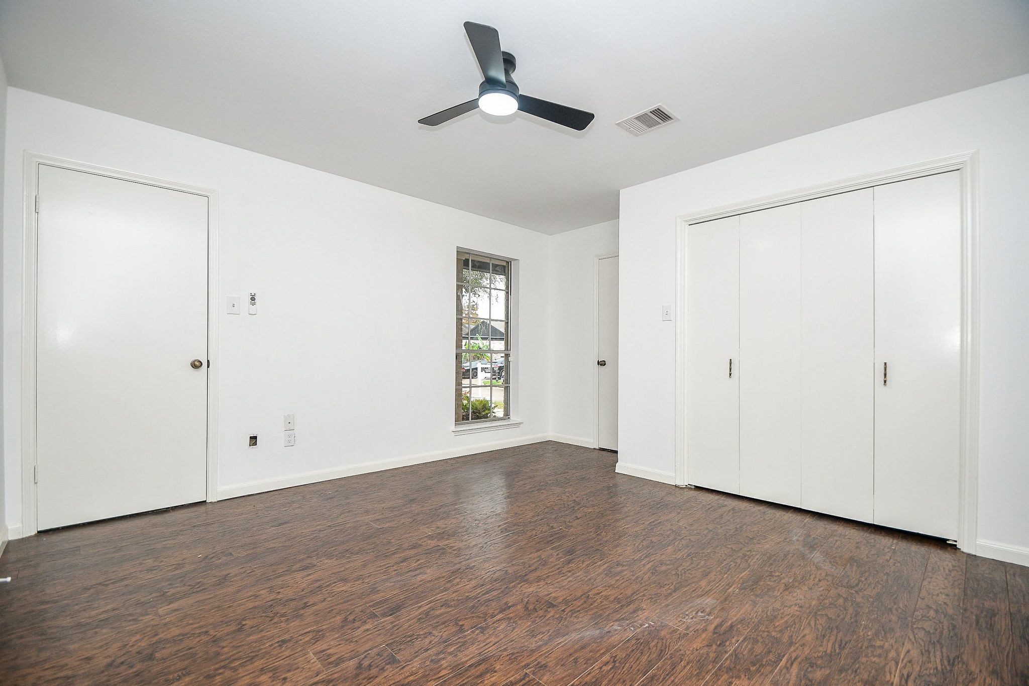 7822 Albin Lane Houston, TX 77071 - Photo 16 of 20