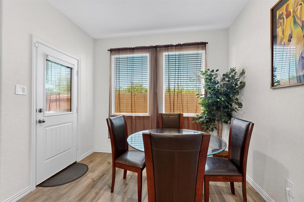 444 Ranchito Pass Fort Worth, TX 76052 - Photo 7 of 18 a dining room with furniture and window