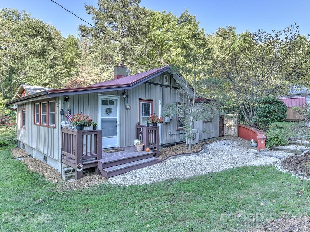 128 Spooks Branch Road Asheville, NC 28804 - Photo 2 of 40 Gallery Image 2