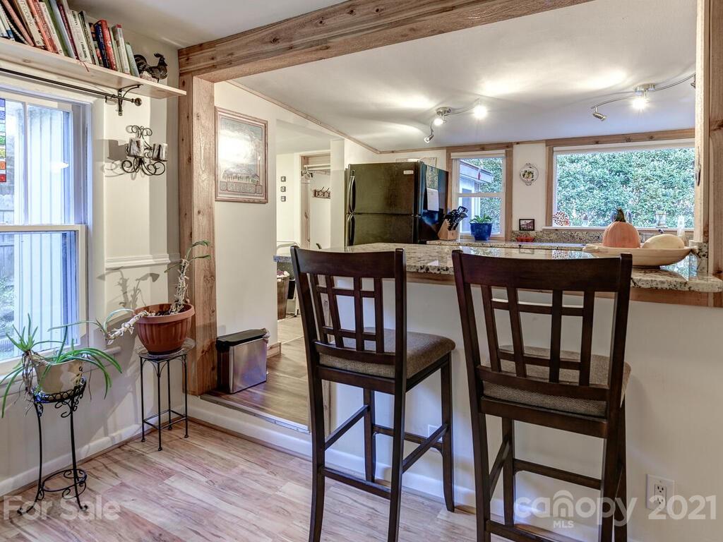 128 Spooks Branch Road Asheville, NC 28804 - Photo 16 of 40 Gallery Image 16