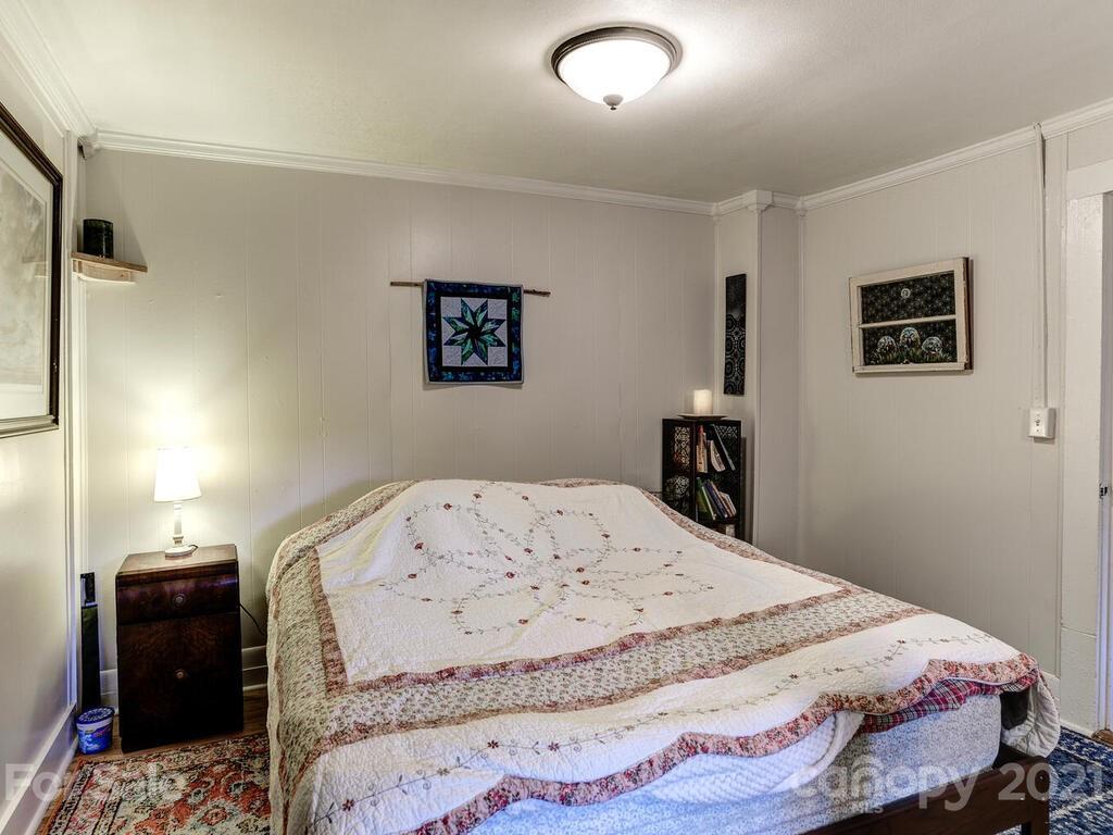 128 Spooks Branch Road Asheville, NC 28804 - Photo 25 of 40 Gallery Image 25