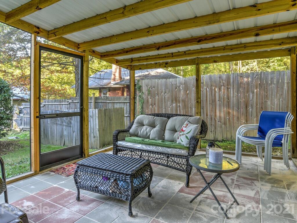 128 Spooks Branch Road Asheville, NC 28804 - Photo 30 of 40 Gallery Image 30