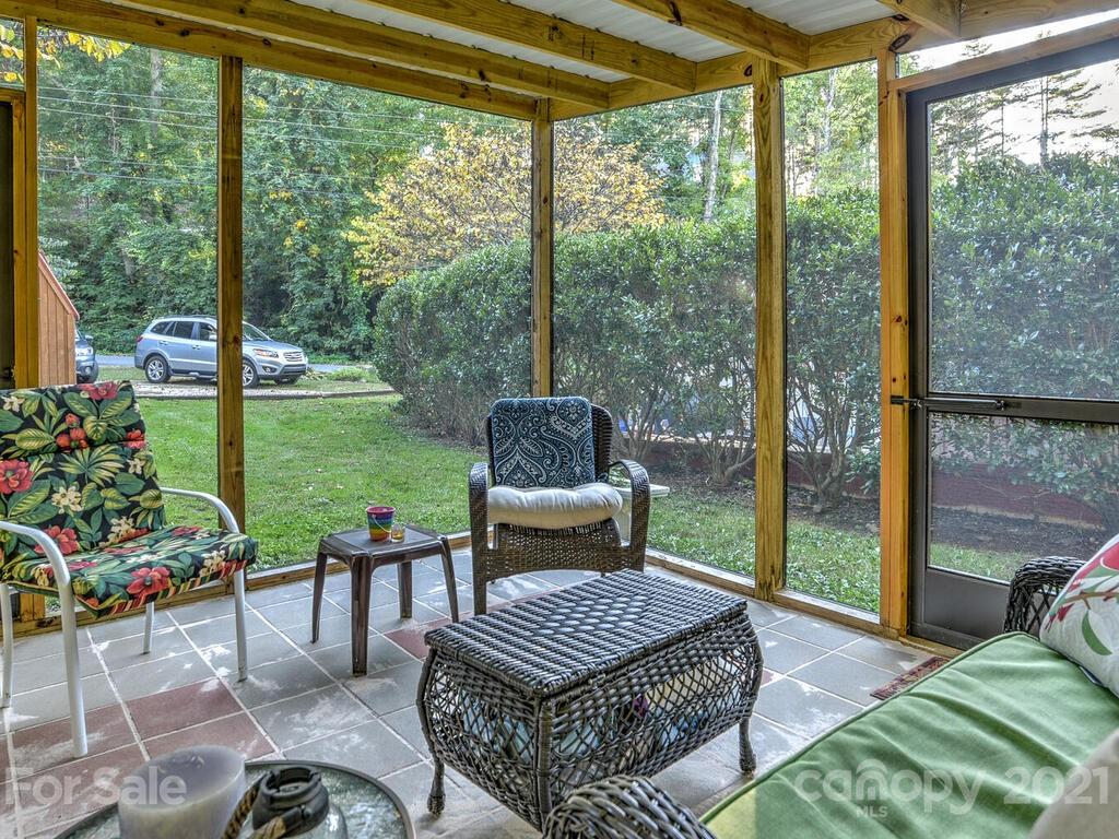 128 Spooks Branch Road Asheville, NC 28804 - Photo 31 of 40 Gallery Image 31