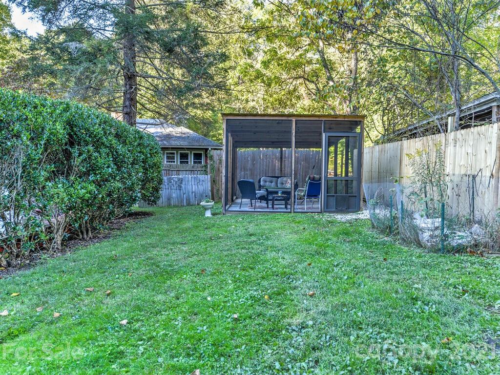 128 Spooks Branch Road Asheville, NC 28804 - Photo 35 of 40 Gallery Image 35