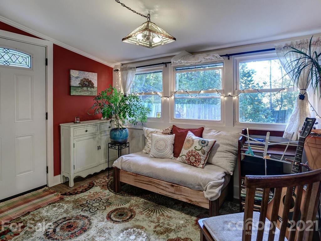 128 Spooks Branch Road Asheville, NC 28804 - Photo 6 of 40 Gallery Image 6
