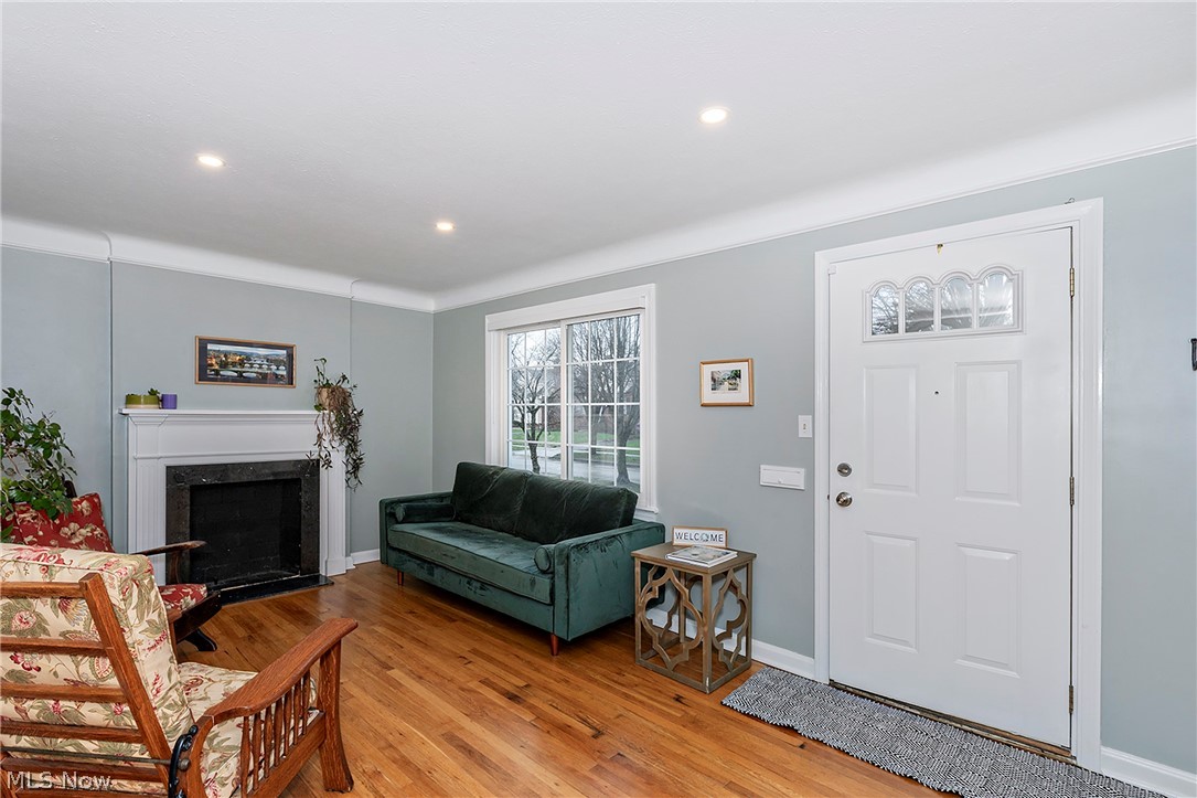 4189 Ellison Road South Euclid, OH 44121 - Photo 5 of 41 Enjoy the key finishes, including recessed lighting