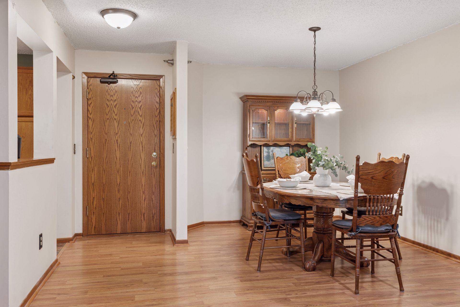 6085 Rowland Road, Unit 109 Minnetonka, MN 55343 - Photo 12 of 46